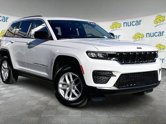 JEEP GRAND CHEROKEE 2023 1C4RJHAG4PC623144 image